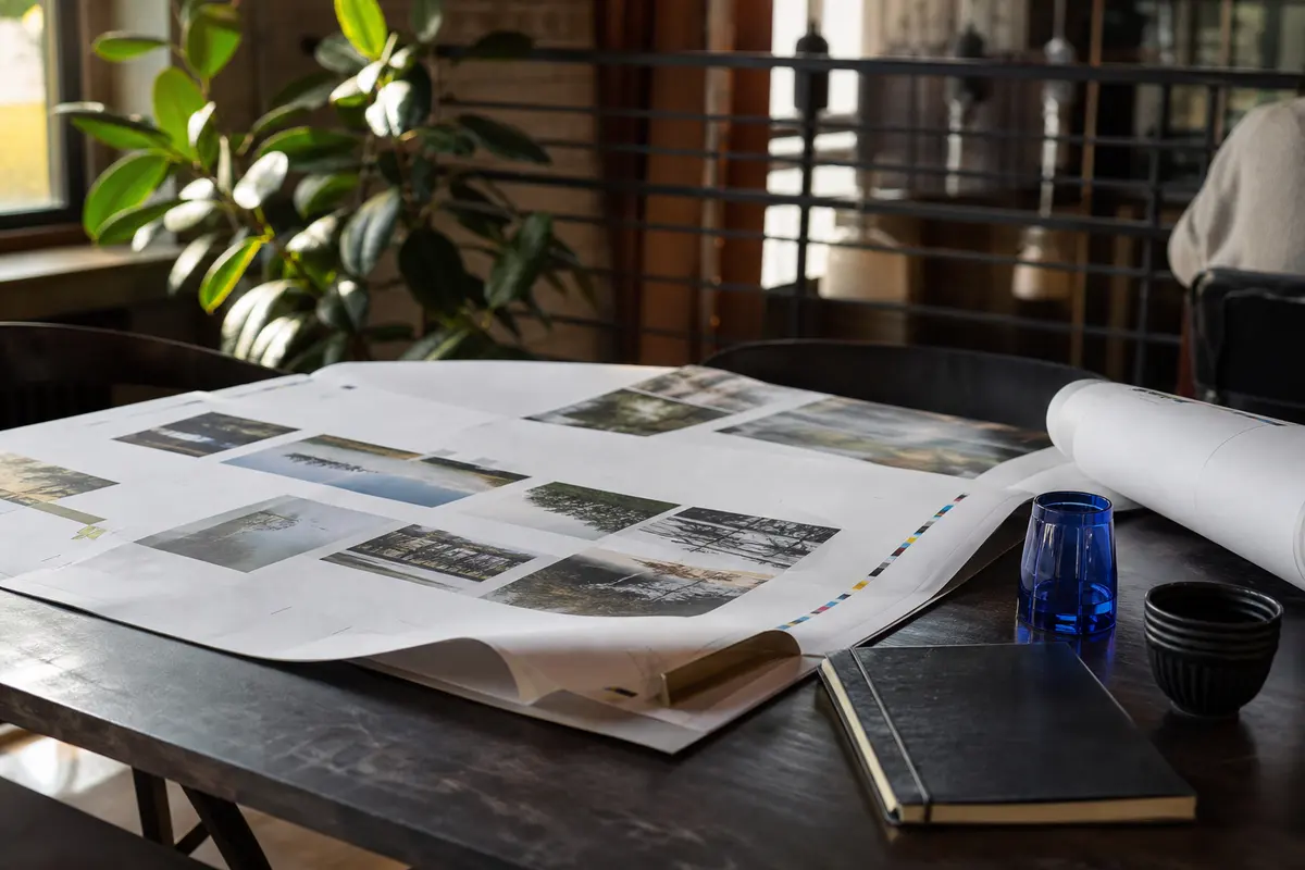 Editorial marketing planning scene for De Queen, Arkansas
