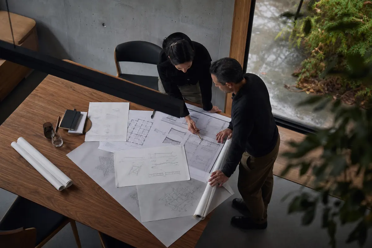 Editorial platform planning scene for Dedicated Hosting in Branford Center, Connecticut