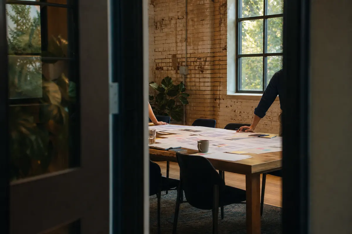 Editorial marketing planning scene for Midlothian, Illinois