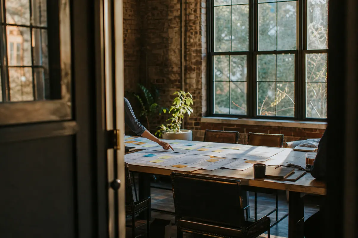 Editorial marketing planning scene for Programmatic SEO in Murraysville, North Carolina