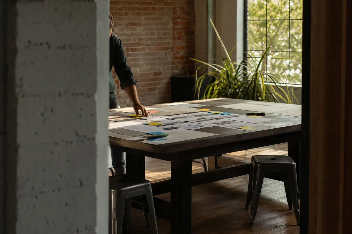 Editorial marketing planning scene for Legal News in Poquoson, Virginia