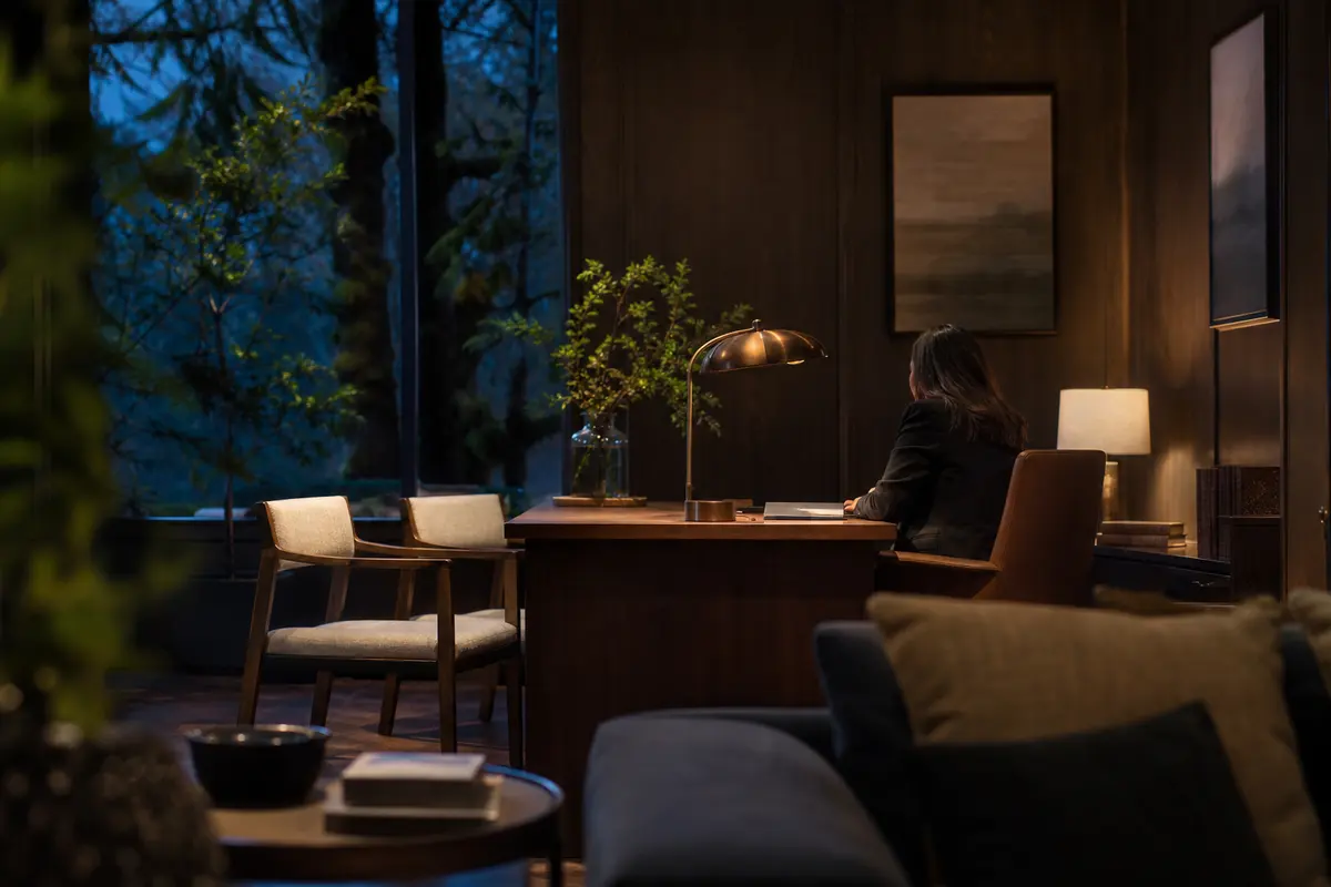Editorial intake planning scene for AI Answering in Sudden Valley, Washington